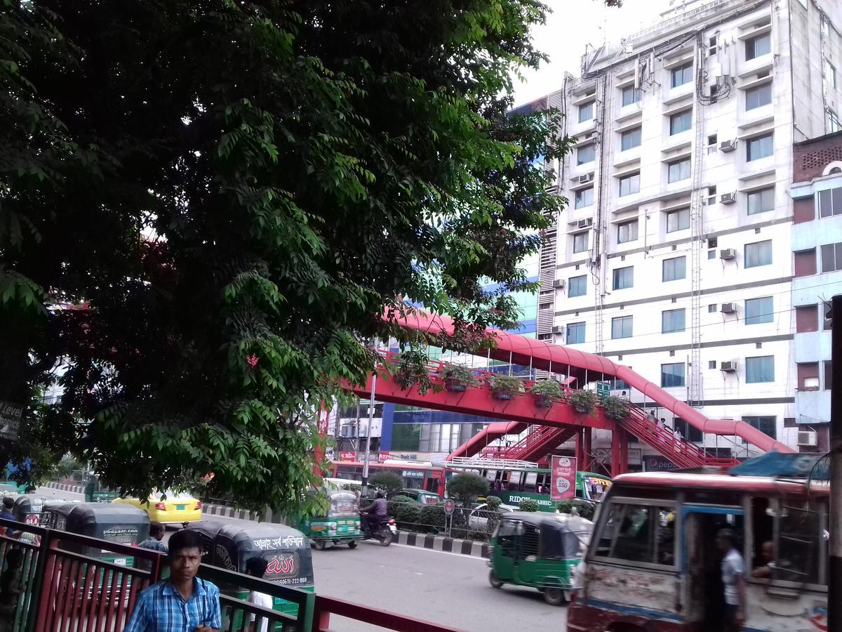 Hotel The Dhaka Today Екстер'єр фото