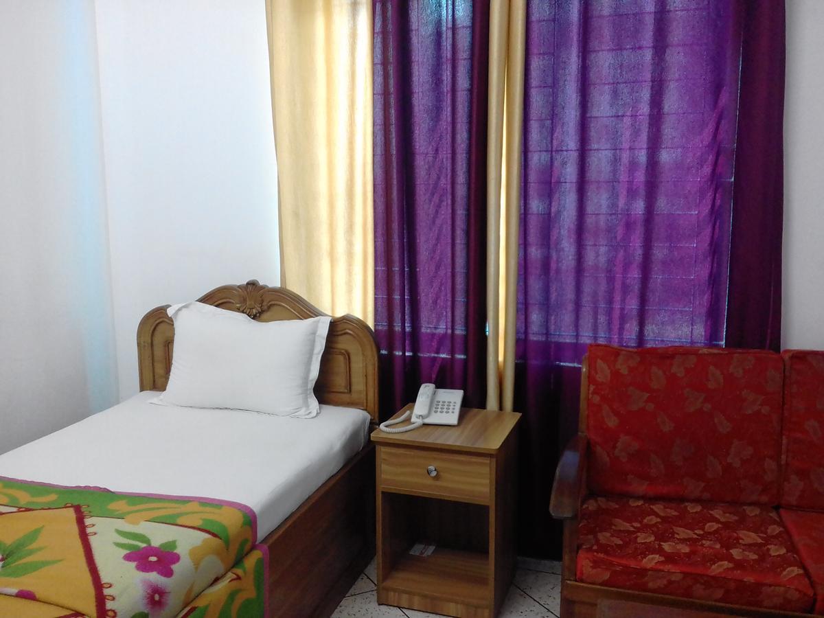 Hotel The Dhaka Today Екстер'єр фото